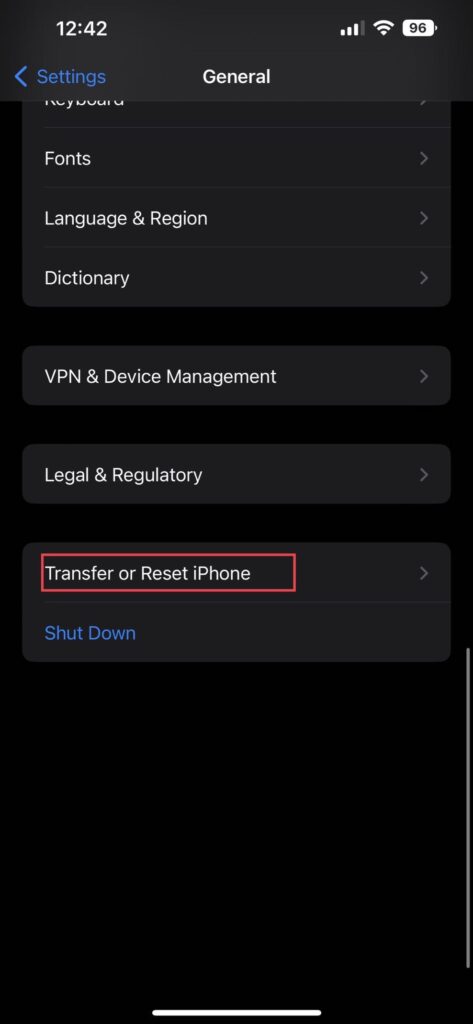 How To Factory Reset An iPhone 14, 14 Pro, and 14 Pro Max | Techschumz